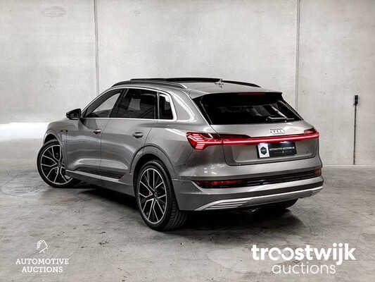 Audi e-tron 55 Sport Quattro Advanced 95 kWh 408pk 2018 -Orig. NL-, XH-703-D