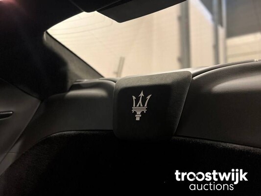 Maserati GranTurismo 4.7 MC Stradale 450hp 2011, L-647-FF