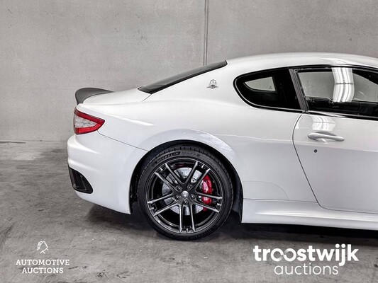 Maserati GranTurismo 4.7 MC Stradale 450pk 2011, L-647-FF