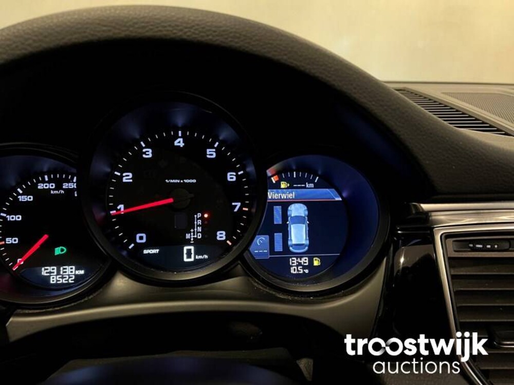 Porsche Macan -FACELIFT-  252pk 2018 -Orig. NL- , TL-246-D