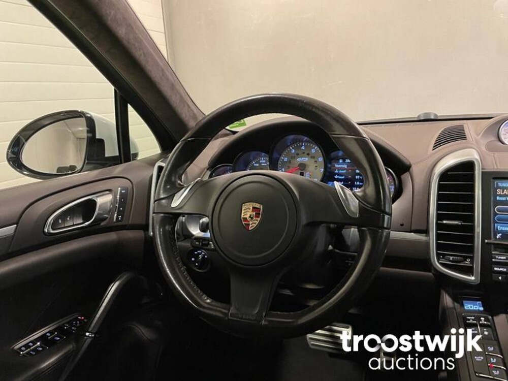 Porsche Cayenne GTS 4.8 V8 SportChrono 420pk 2014, HB-295-K
