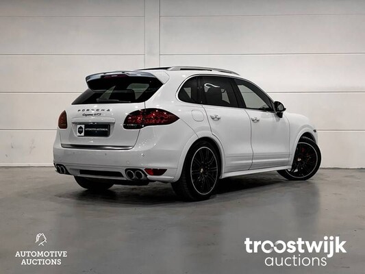 Porsche Cayenne GTS 4.8 V8 SportChrono 420pk 2014, HB-295-K