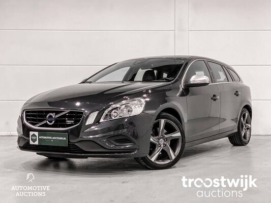 Volvo V60 1.6 T3 R-Design 150pk, 5-KJH-83