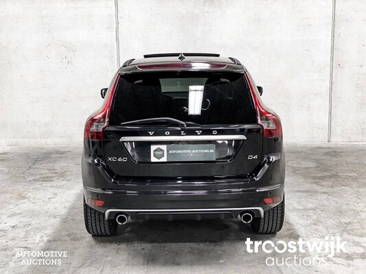 Volvo XC60 R-Design D4 Ocean Race 181pk 2015, ZN-700-D