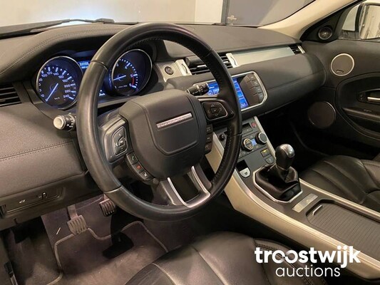 Land Rover Range Rover Evoque 2.2 eD4 2WD Prestige 150hp 2013, XT-118-V