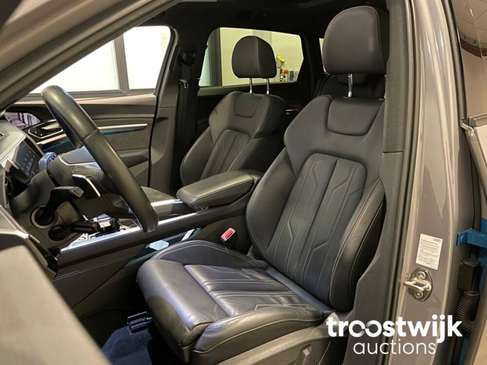 Audi e-tron 55 Sport S-Line Advanced 95 kwh 360hp 2018 -Orig. NL-, XH-638-D