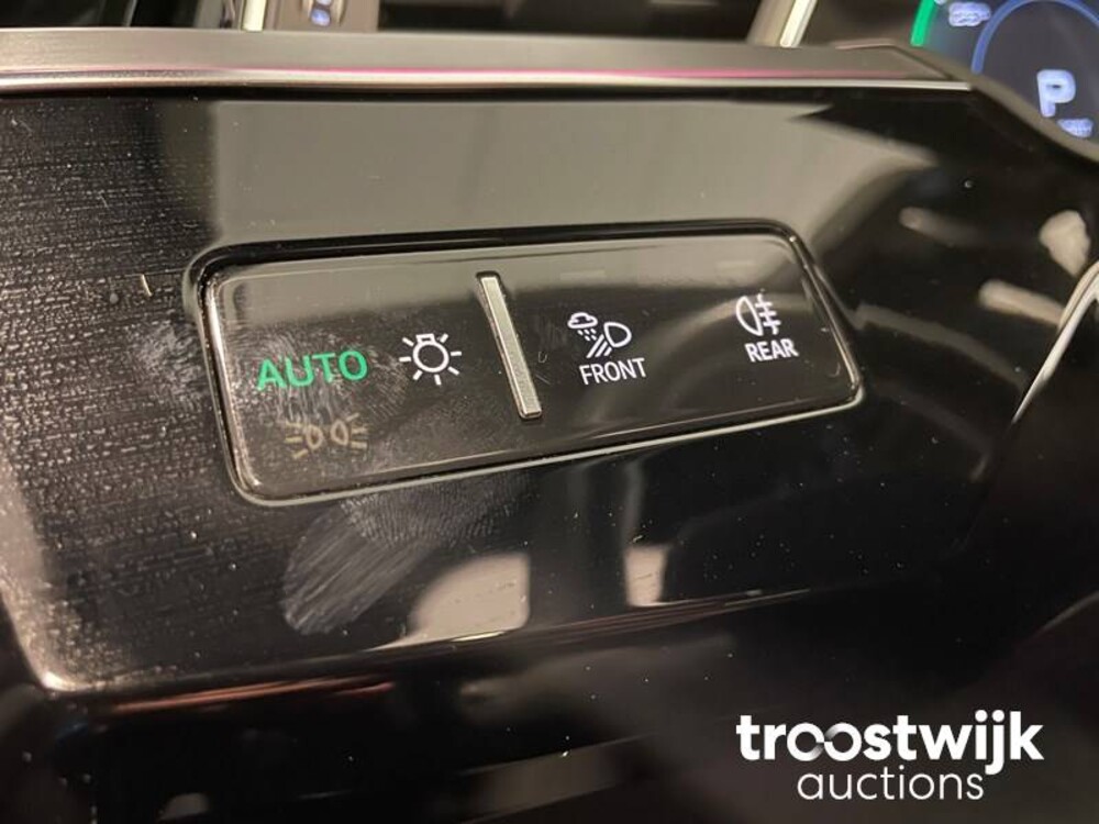 Audi e-tron 55 Sport S-Line Advanced 95 kwh 360hp 2018 -Orig. NL-, XH-638-D