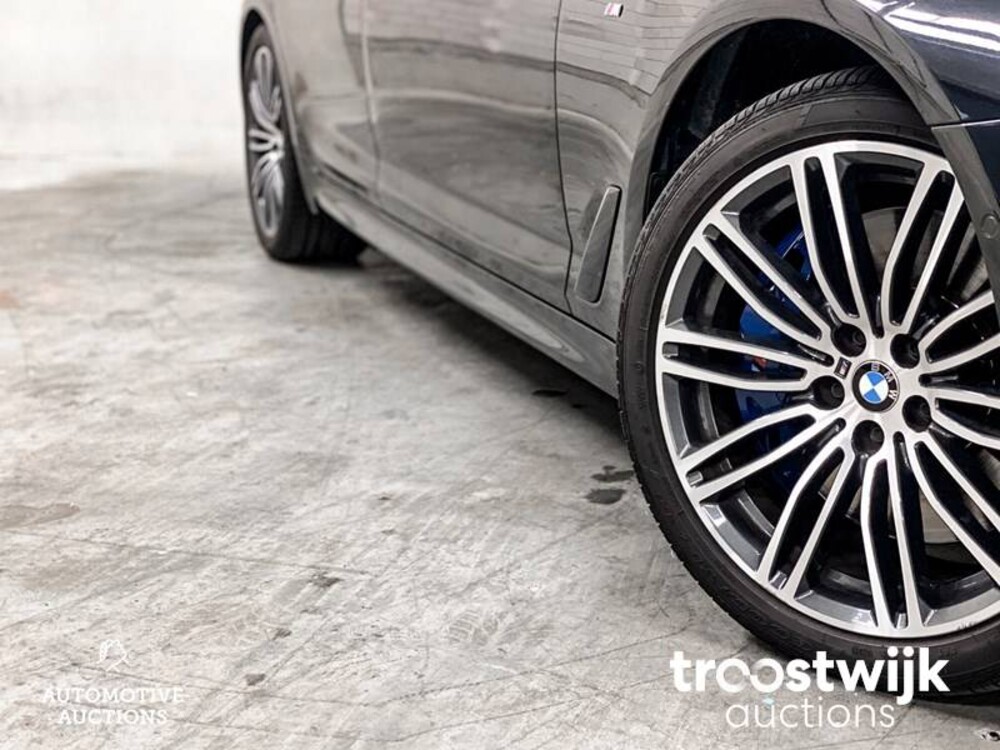 BMW 540i M-Sport xDrive High Executive 5-serie 340pk 2018, G-466-DH