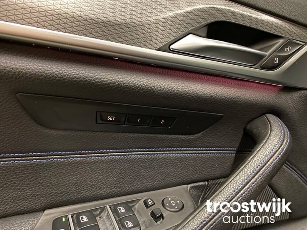 BMW 540i M-Sport xDrive High Executive 5-serie 340pk 2018, G-466-DH