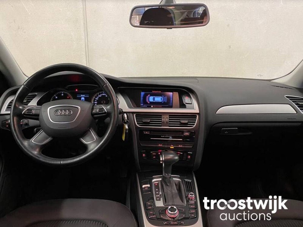 Audi A4 Avant S-Line 2.0 TDI 150pk 2015, K-350-XT