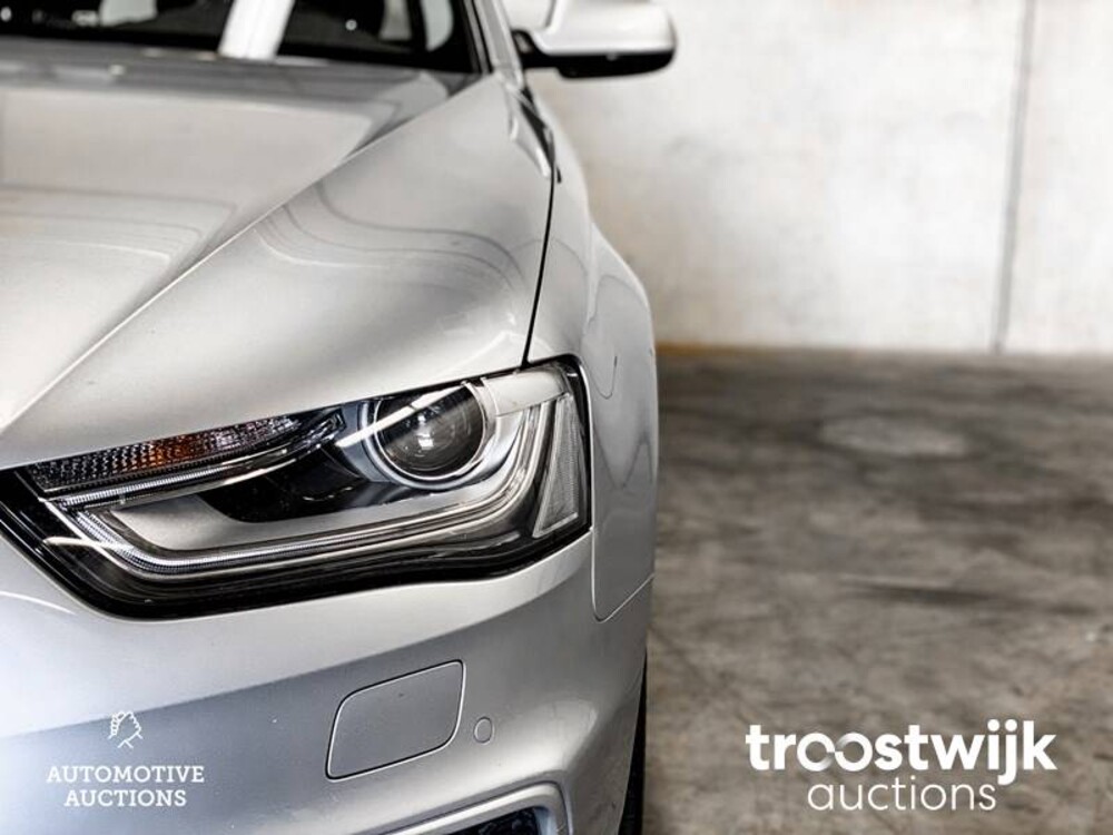 Audi A4 Avant S-Line 2.0 TDI 150pk 2015, K-350-XT