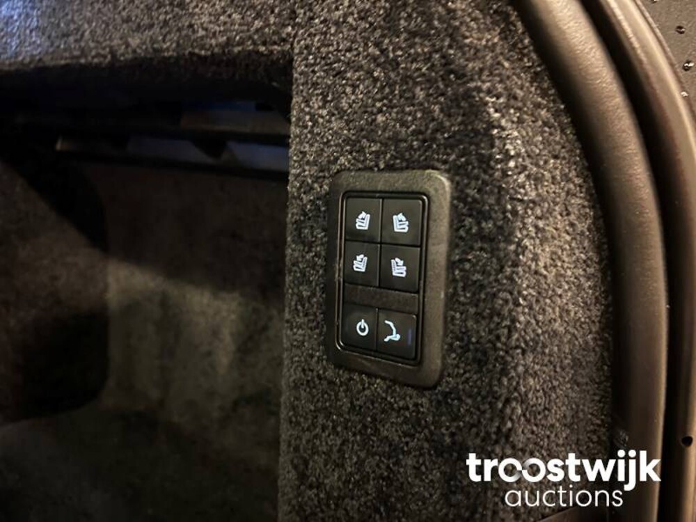 Land Rover Range Rover 4.4 SDV8 Autobiography 340hp 2016, NX-726-N