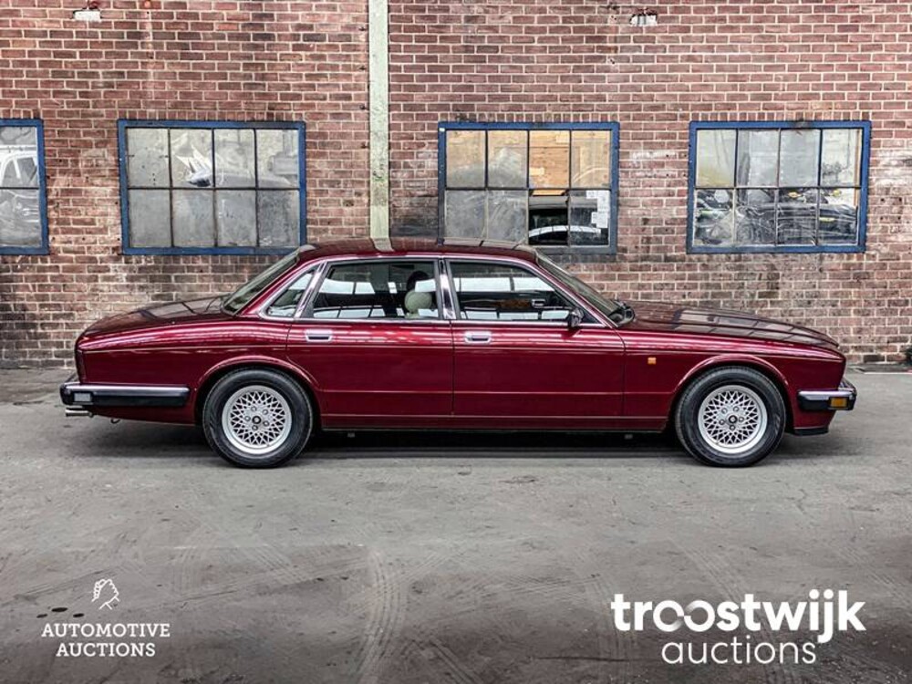Jaguar XJ6 4.0 226pk 1993, 04-NSN-2