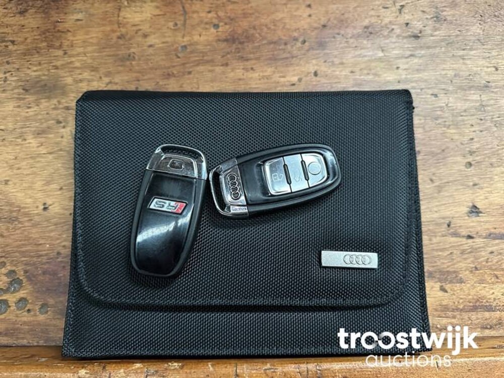 Audi RS6 Avant 4.0 V8 Quattro  Facelift Carbon 700pk Milltek 2015, GP-826-H