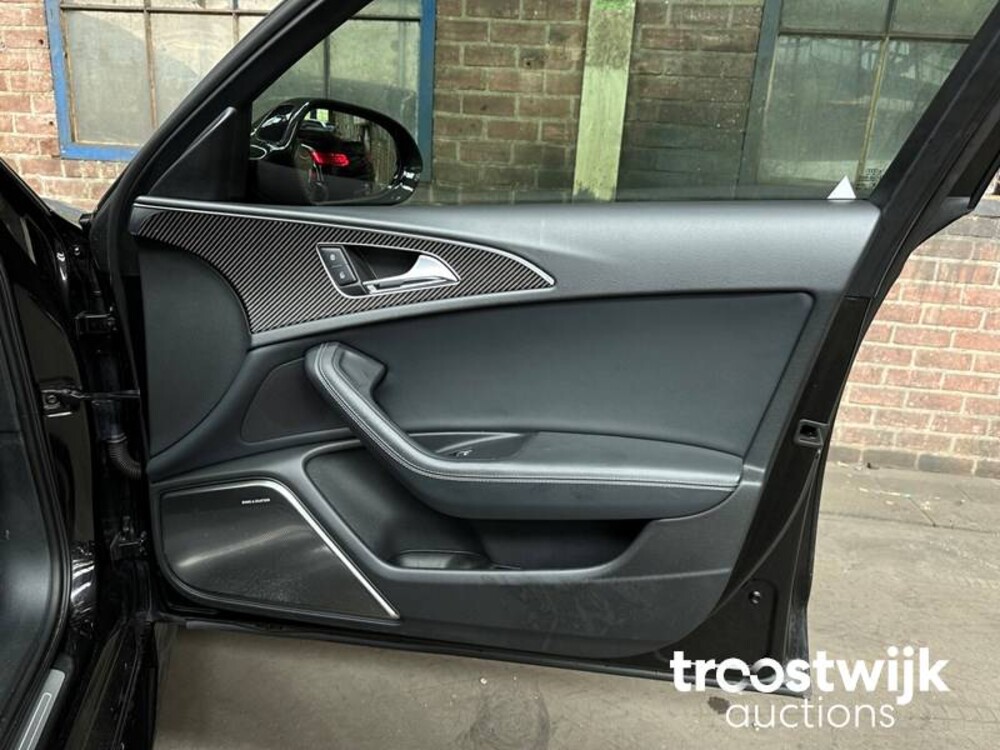 Audi RS6 Avant 4.0 V8 Quattro  Facelift Carbon 700pk Milltek 2015, GP-826-H