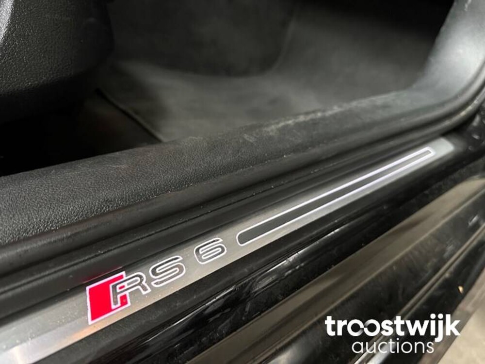 Audi RS6 Avant 4.0 V8 Quattro  Facelift Carbon 700pk Milltek 2015, GP-826-H