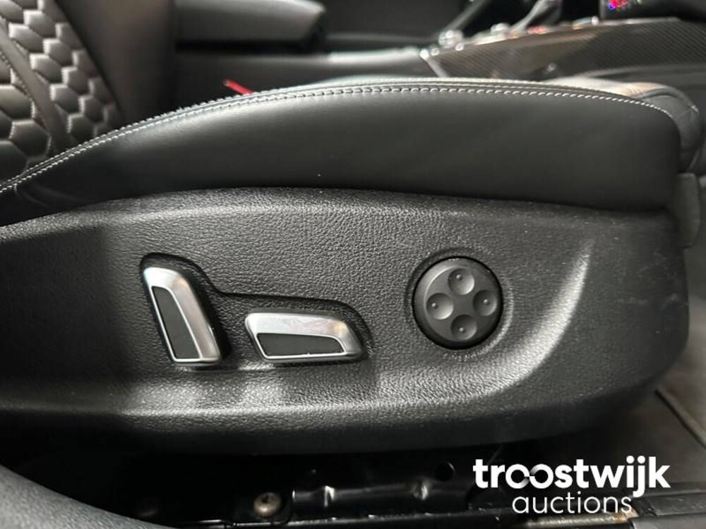 Audi RS6 Avant 4.0 V8 Quattro  Facelift Carbon 700pk Milltek 2015, GP-826-H