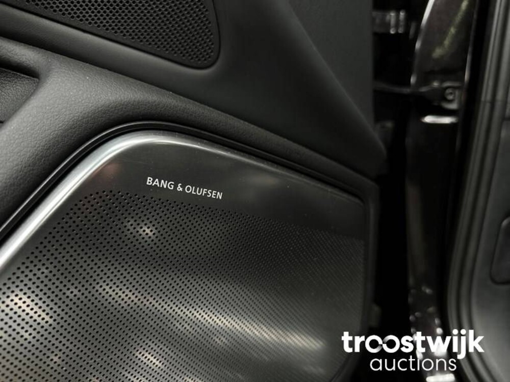 Audi RS6 Avant 4.0 V8 Quattro  Facelift Carbon 700pk Milltek 2015, GP-826-H