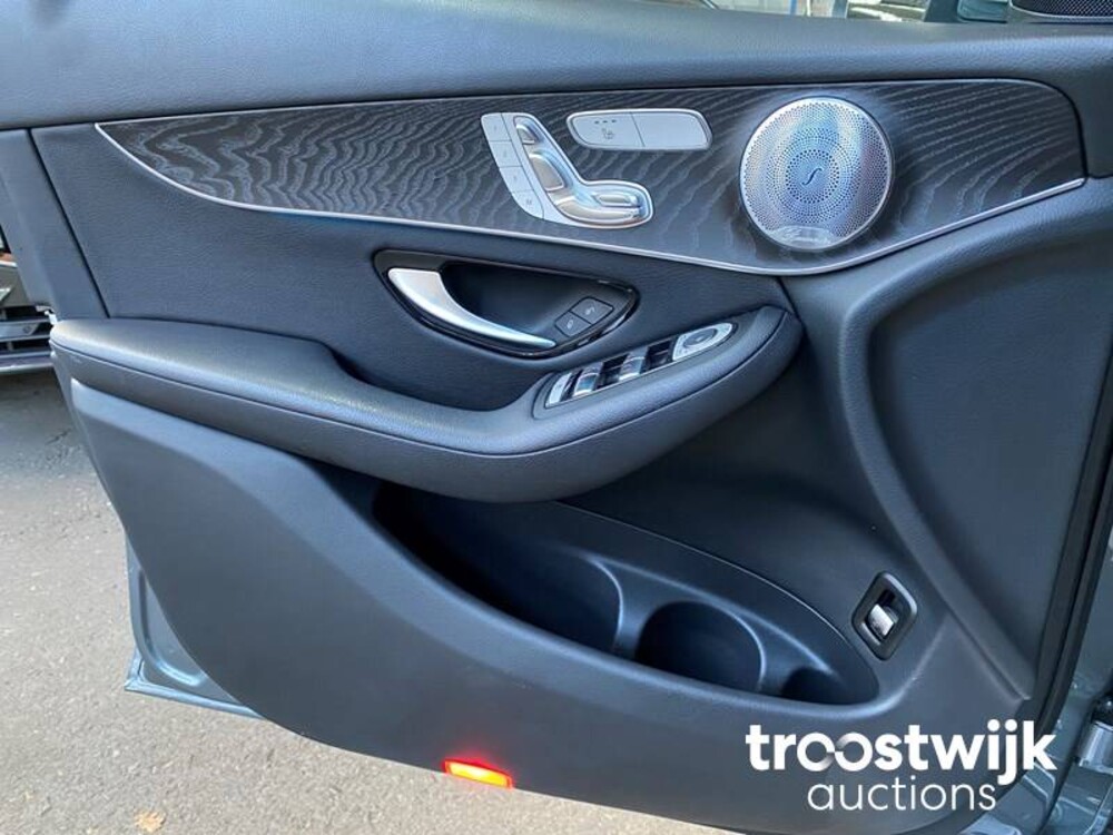 Mercedes-Benz GLC300 4Matic GLC-klasse 245pk 2017, L-004-RV