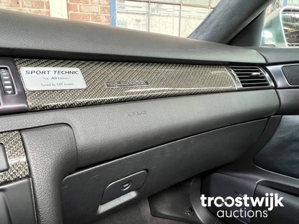 Audi RS6 Limousine 4.2 V8 Quattro  450pk 2003, ZS-298-V