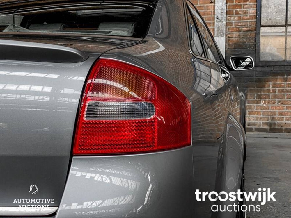 Audi RS6 Limousine 4.2 V8 Quattro  450pk 2003, ZS-298-V