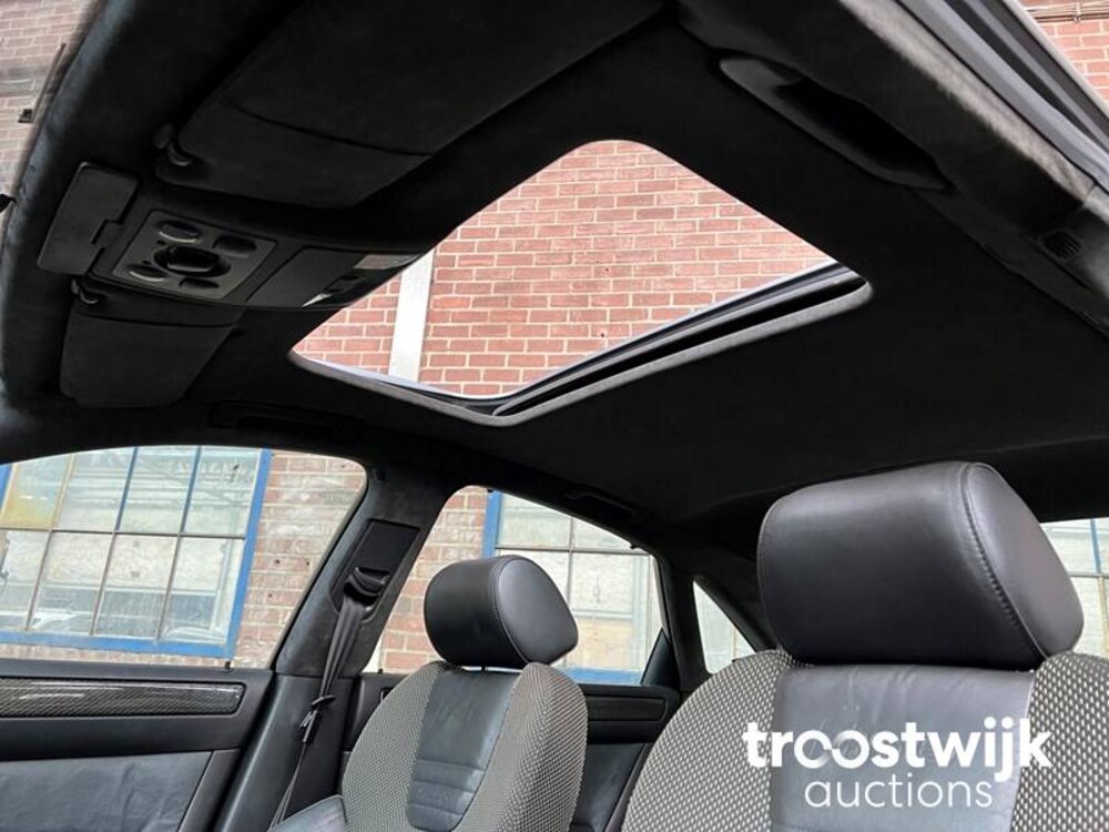 Audi RS6 Limousine 4.2 V8 Quattro  450pk 2003, ZS-298-V