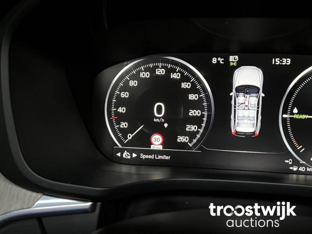 Volvo XC60 2.0 T8 TE AWD Mom. RECHARGE 303pk 2020, R-973-BX