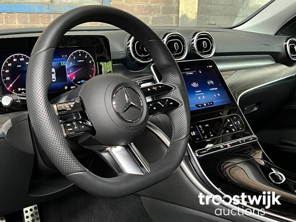 Mercedes-Benz C180 AMG Line Mild Hybrid Nieuw-Model 170pk 2022 -Fabrieksgarantie- C-Klasse, R-013-TS