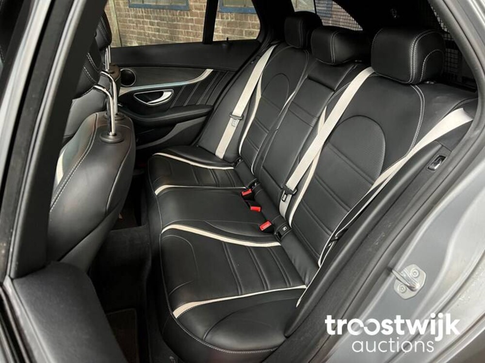 Mercedes-Benz C63s AMG Estate 4.0 V8 510pk 2018, R-262-FH