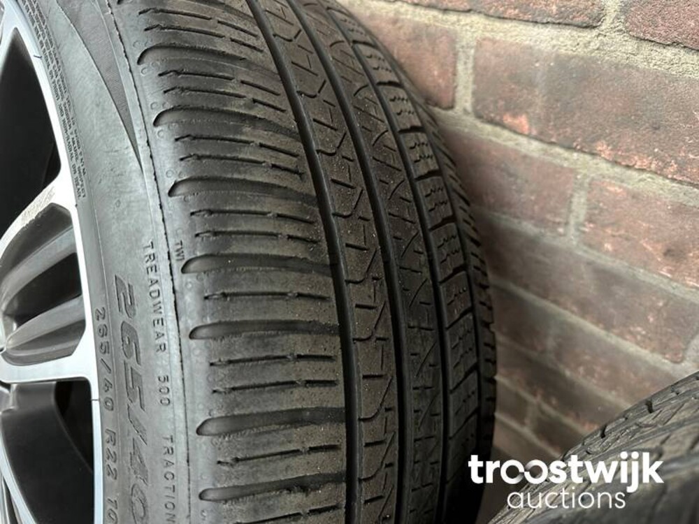 Land Rover Range Rover Velar First Edition D300 3.0 V6 AWD HSE 300pk 2018, K-931-XR