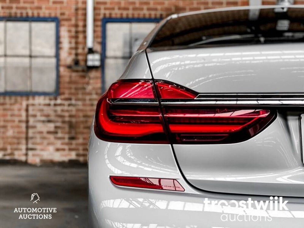 BMW 740e iPerformance High Executive 326pk 2016 7-serie, ND-647-F