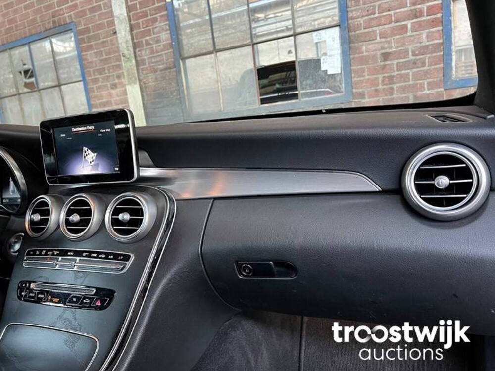 Mercedes-Benz C180 Coupe AMG Premium Plus 156pk 2017, G-955-VT