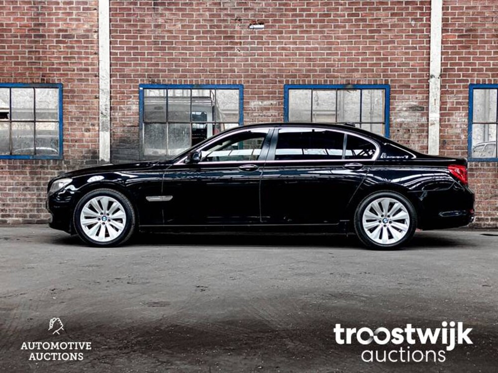 BMW 750 IL Active Hybrid 7-serie 465pk 2012