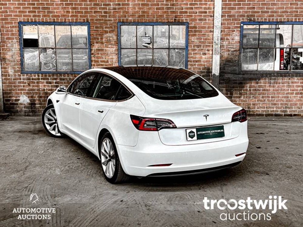 Tesla Model 3 Plus Standard RWD 238pk 2020, L-477-KG
