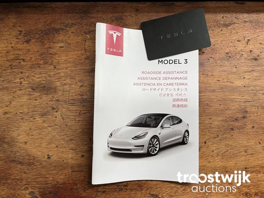 Tesla Model 3 Plus Standard RWD 238pk 2020, L-477-KG