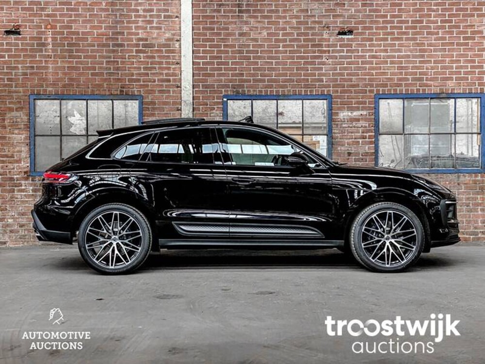 Porsche Macan 2.0  PDK 265pk MY2023 -Fabrieksgarantie-