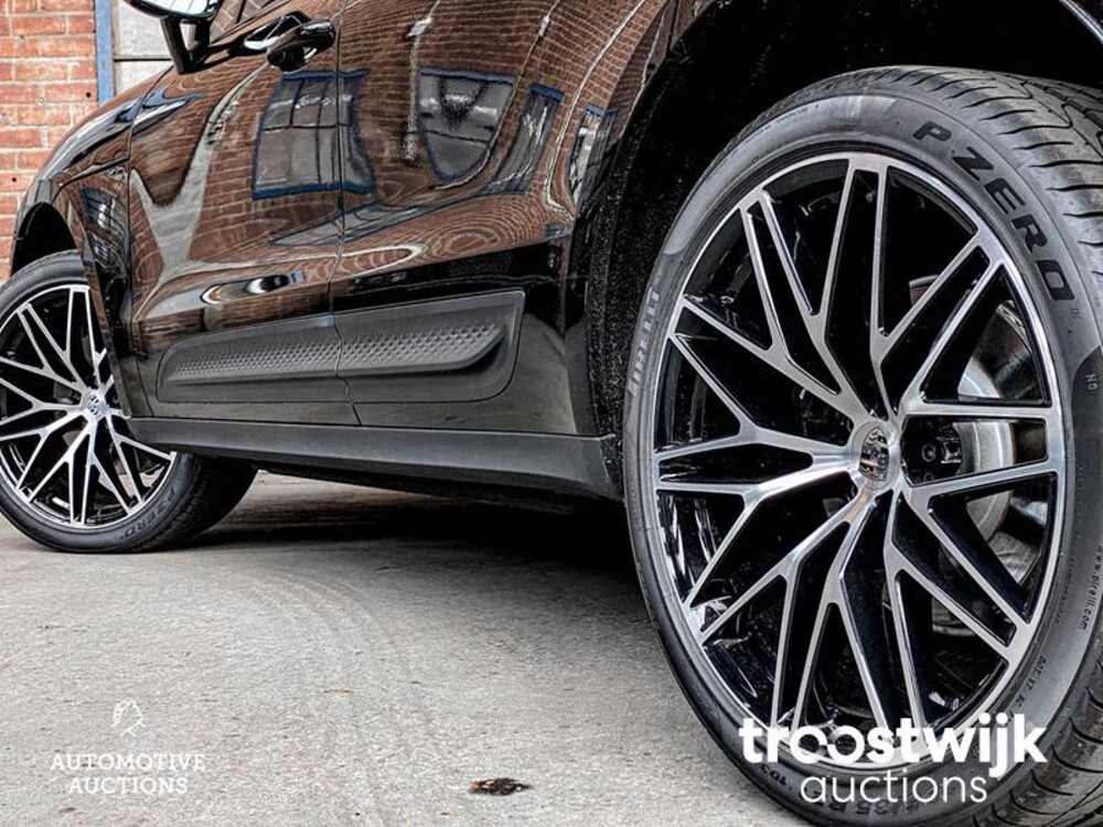 Porsche Macan 2.0  PDK 265pk MY2023 -Fabrieksgarantie-