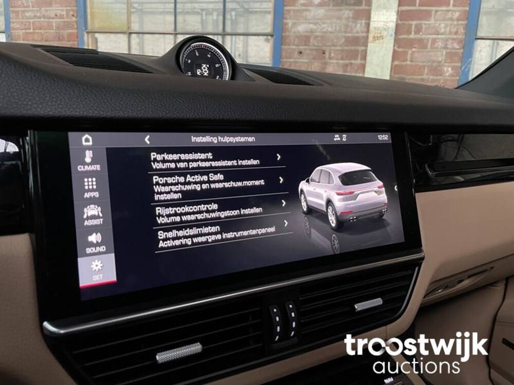 Porsche Cayenne 3.0 V6 340pk 2018 NIEUW-MODEL -Orig. NL-, ST-296-D