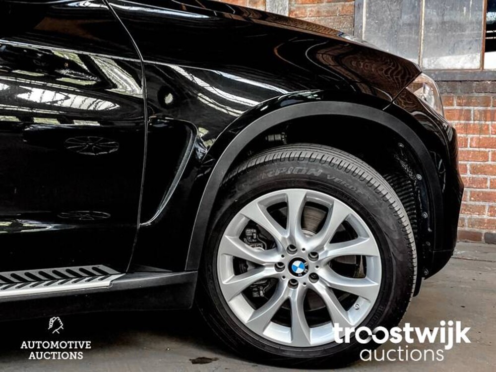 BMW X5 xDrive50i Gepantserd Af-fabriek 450pk 2017