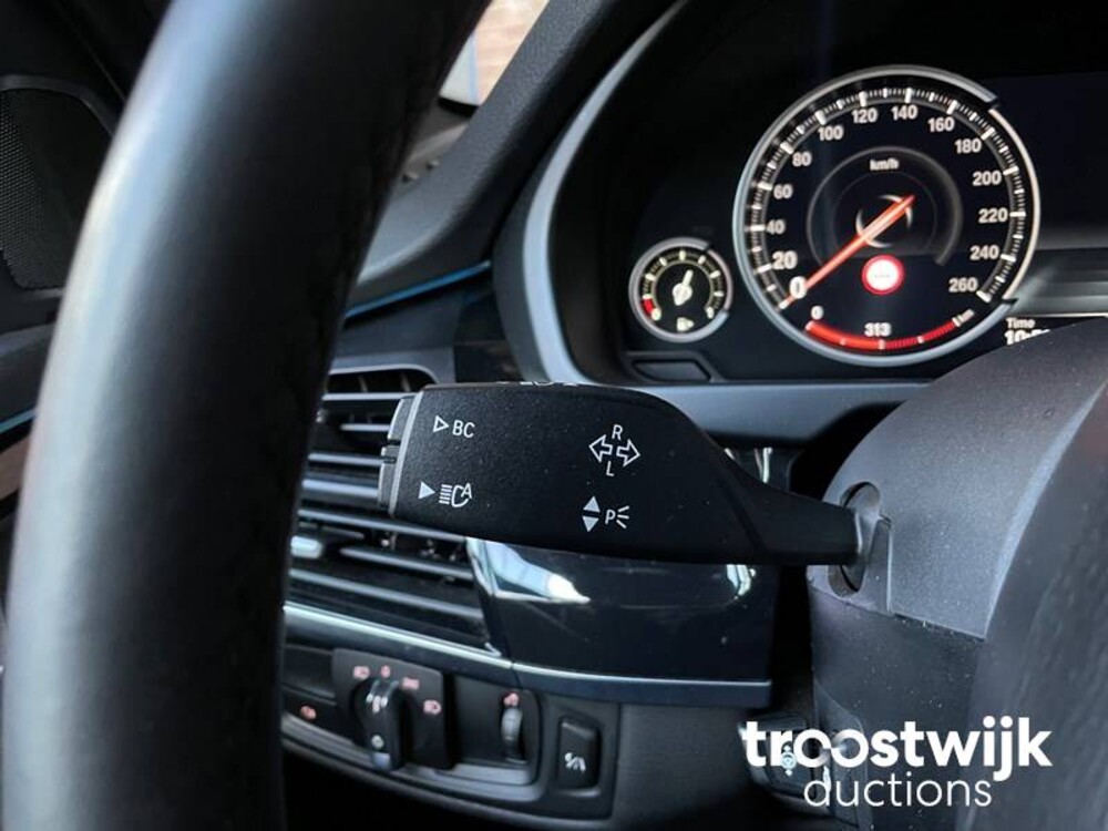 BMW X5 xDrive50i Gepantserd Af-fabriek 450pk 2017