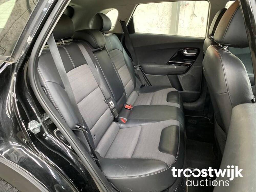 Kia Niro GDi Hybrid DynamicLine 105pk 2018 -Orig.NL-, TZ-253-S