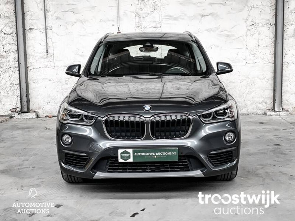 BMW X1 sDrive18d Cent.Hi.Ex 150pk 2017 Automaat! RF-178-D