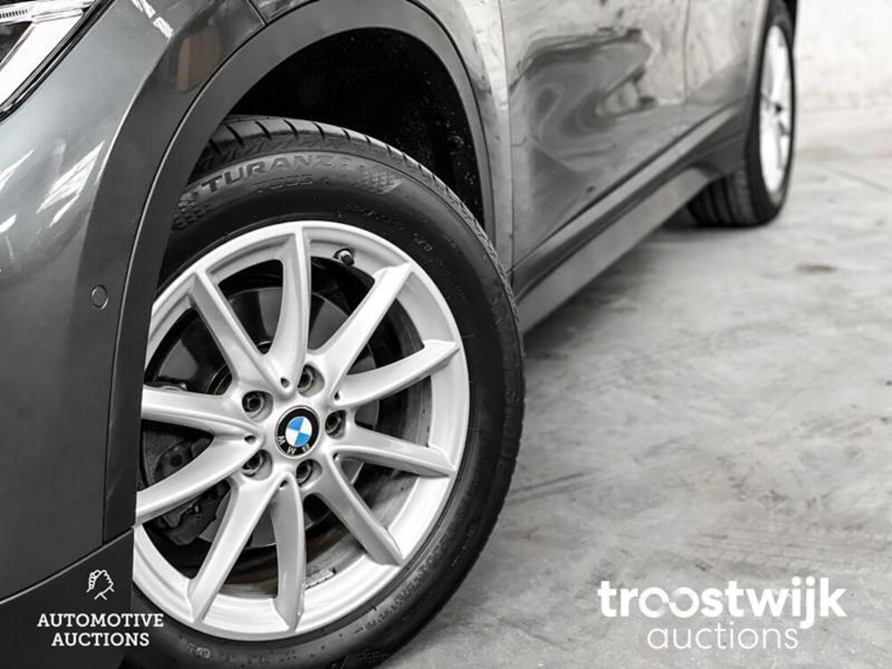 BMW X1 sDrive18d Cent.Hi.Ex 150pk 2017 Automaat! RF-178-D