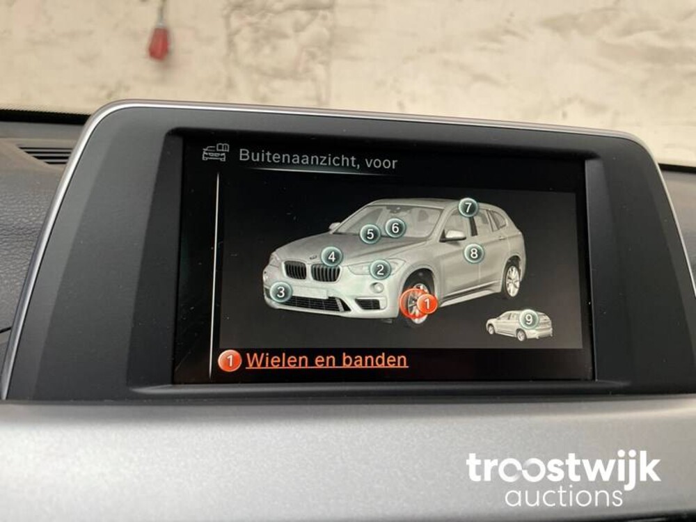 BMW X1 sDrive18d Cent.Hi.Ex 150pk 2017 Automaat! RF-178-D