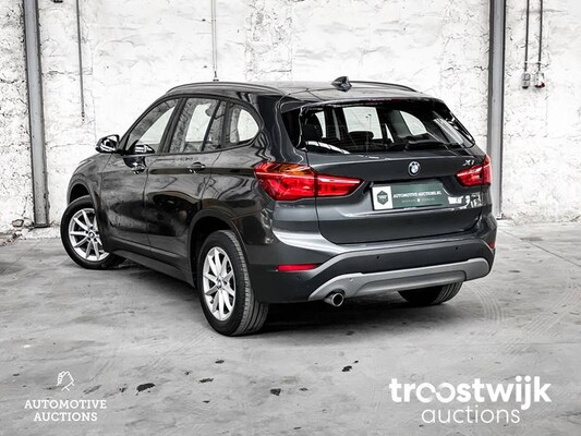 BMW X1 sDrive18d Cent.Hi.Ex 150pk 2017 Automaat! RF-178-D