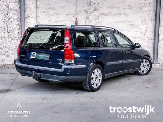 Volvo V70 2.4 Comfort Line 140pk 2001, -Orig.NL-, 13-HG-DF