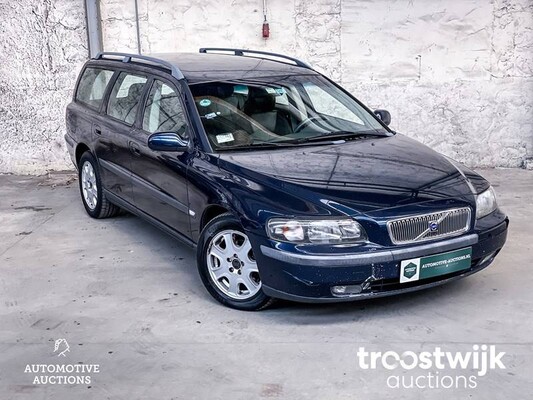 Volvo V70 2.4 Comfort Line 140pk 2001, -Orig.NL-, 13-HG-DF