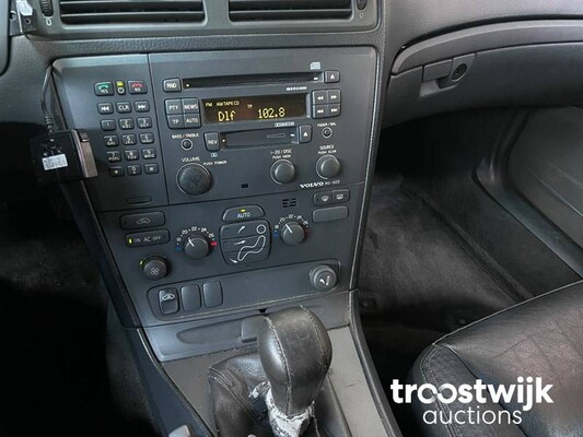 Volvo V70 2.4 Comfort Line 140pk 2001, -Orig.NL-, 13-HG-DF