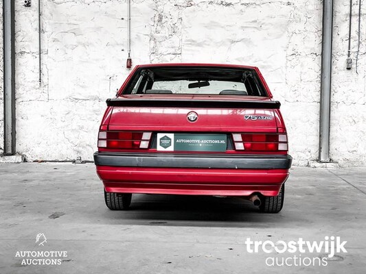 Alfa Romeo 75  1.8 Turbo 155pk 1988, LP-FJ-88