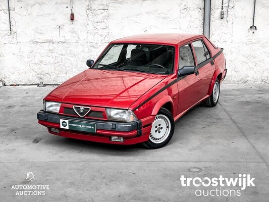 Alfa Romeo 75  1.8 Turbo 155pk 1988, LP-FJ-88